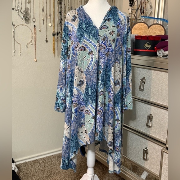 Tops - Evan’s blue blouse